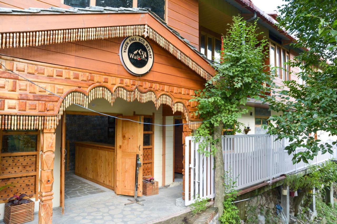 Tiger Fall Eco Resort チャクラタ エクステリア 写真