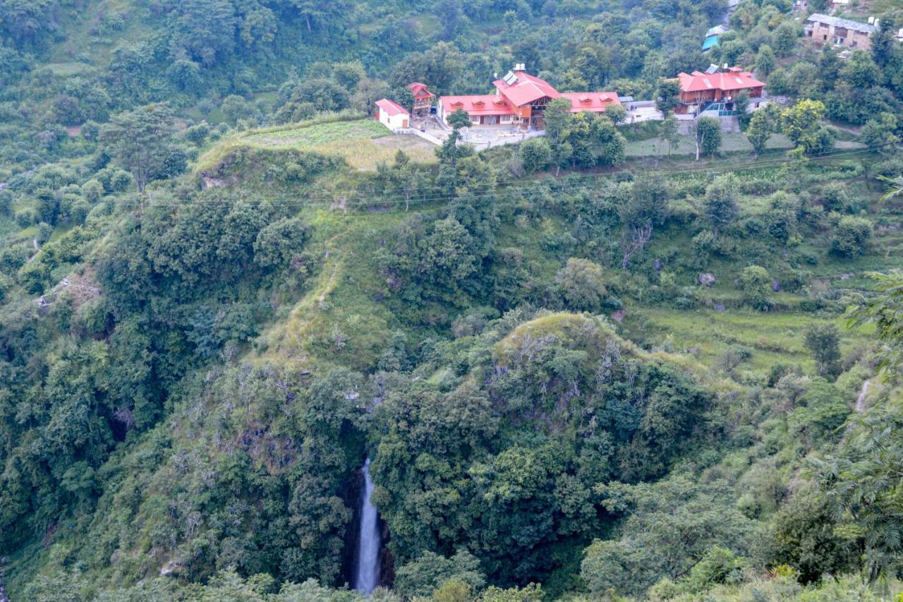 Tiger Fall Eco Resort チャクラタ エクステリア 写真