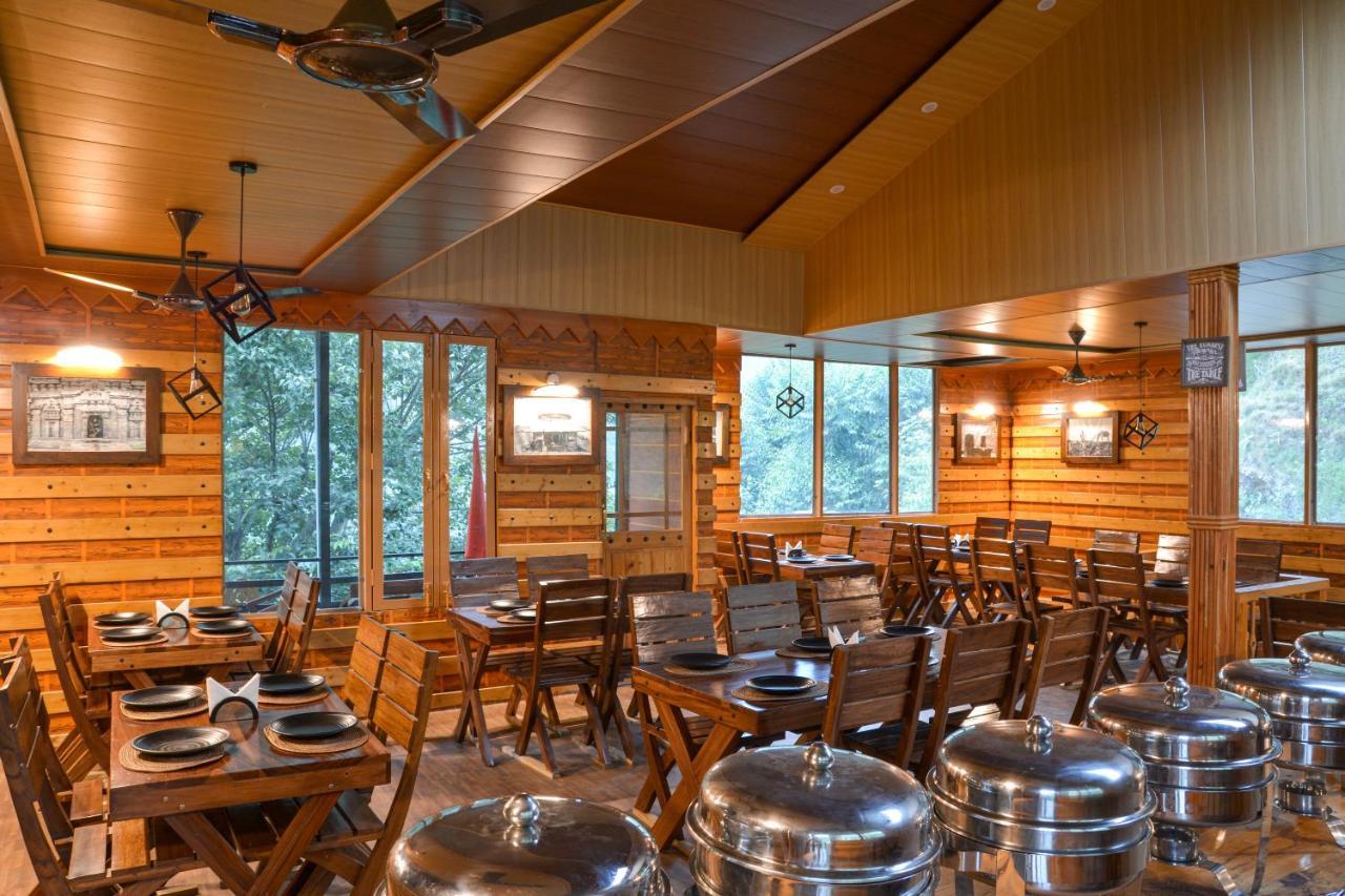 Tiger Fall Eco Resort チャクラタ エクステリア 写真
