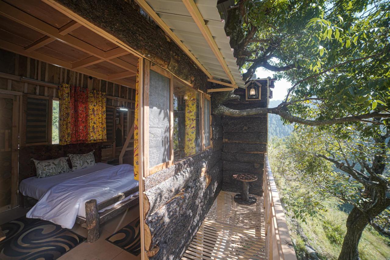 Tiger Fall Eco Resort チャクラタ エクステリア 写真