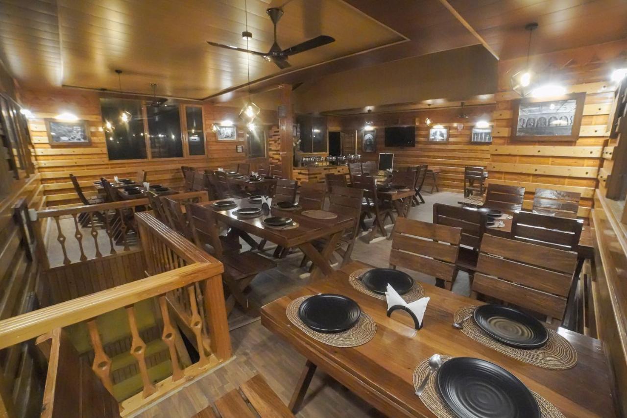 Tiger Fall Eco Resort チャクラタ エクステリア 写真
